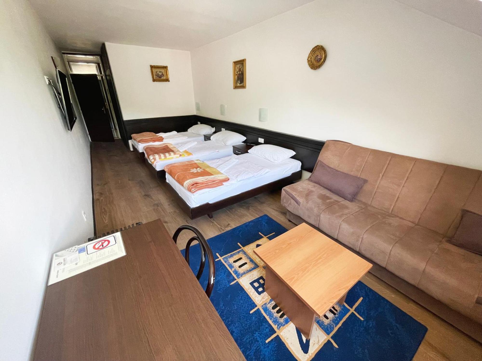 Hotel Komovi Andrijevica Rom bilde